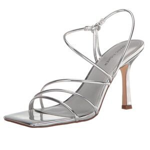 NWOB Marc Fisher Women's Dareta Heeled Sandal size 6,5M
